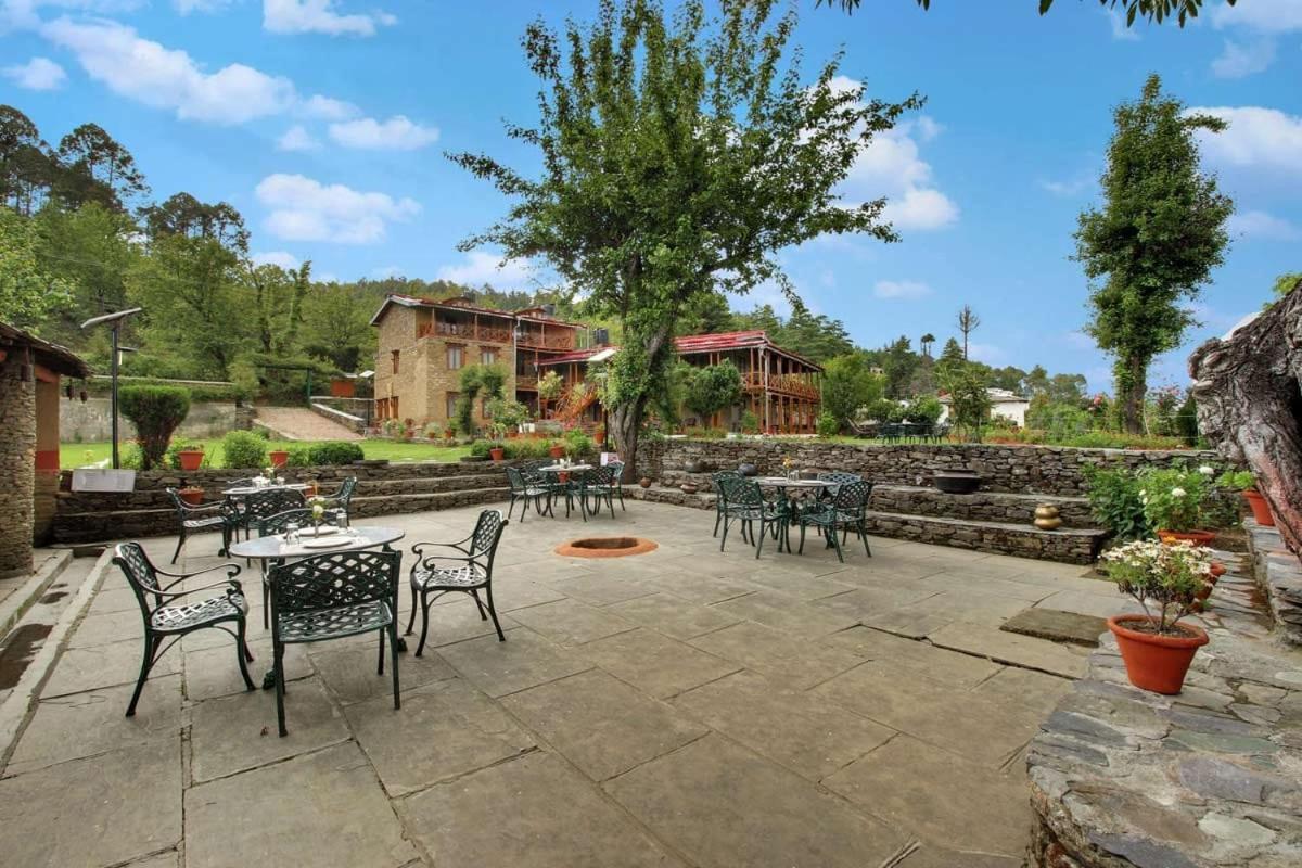 Vamoose Eco Lodge Chevron Kausani Exterior foto